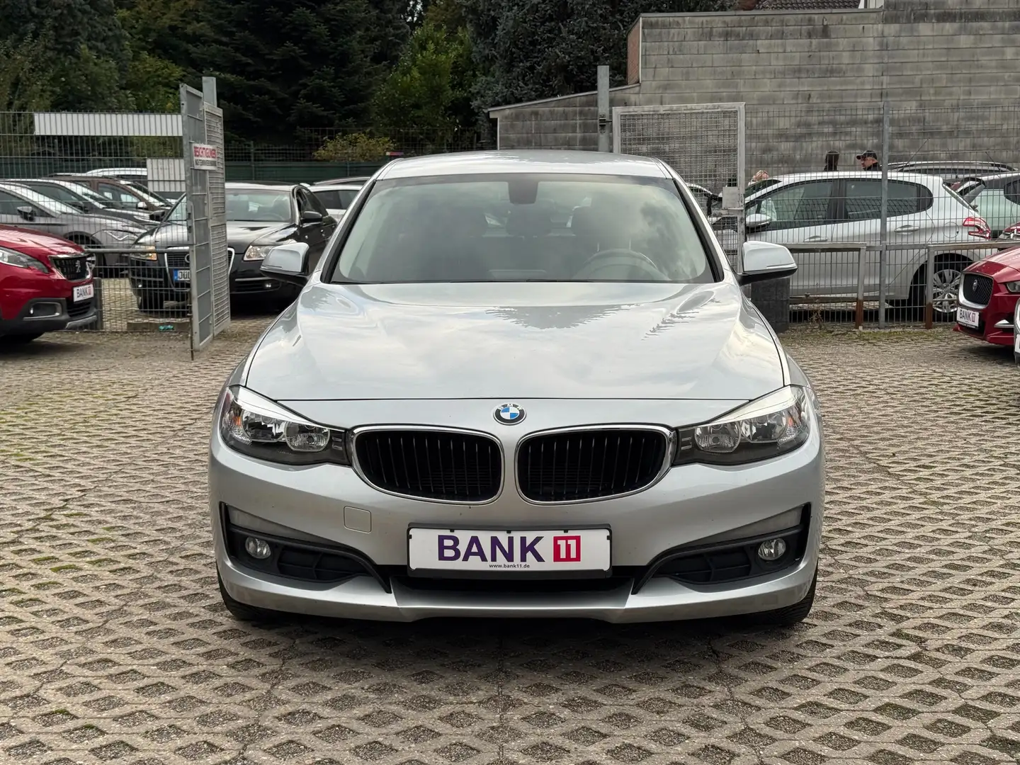 BMW 318 2,0d GT*Sitzheizung*Klima*Teilleder* Grau - 2