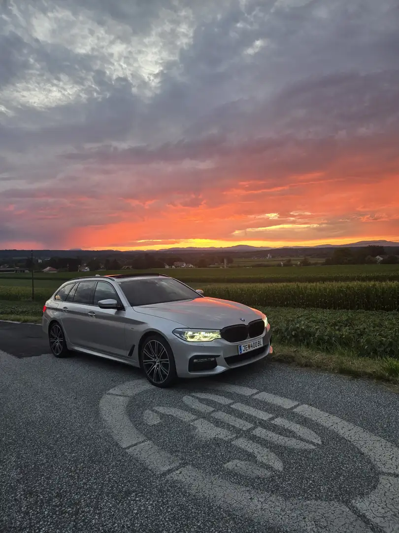 BMW 540 540i Touring xDrive Aut. - 2