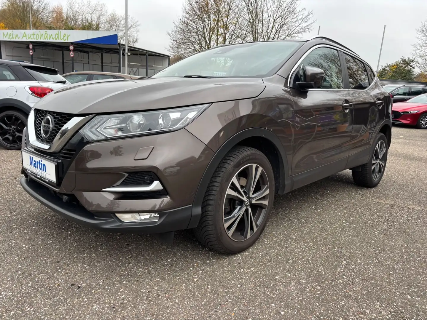 Nissan Qashqai N-Connecta *NAVI/PANO-DACH+KAMERA* Braun - 2