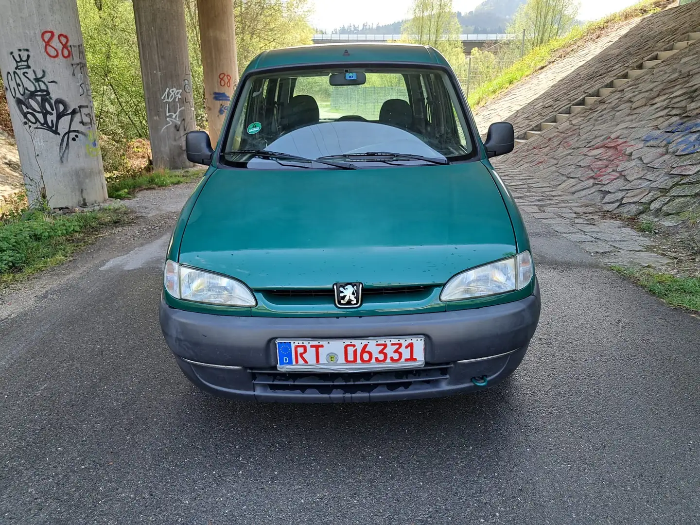 Peugeot Partner Kombi 75 Combispace Zelená - 2