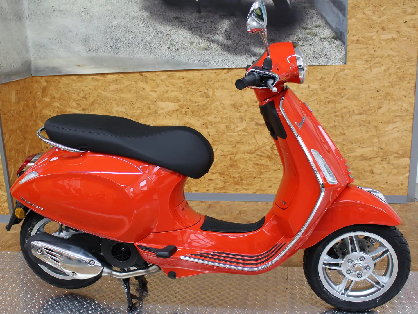 Vespa Primavera 125 Primavera 125 E5+ Orange =NEU= 4-J.Gar. 0,0%Finanz Orange - 2