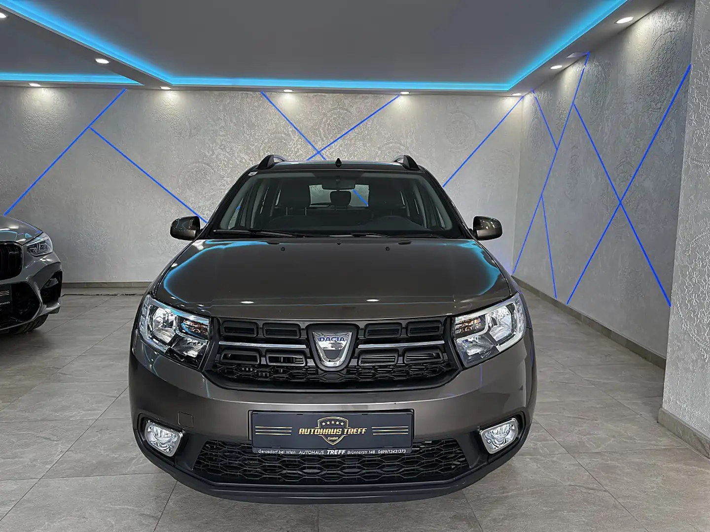 Dacia Logan MCV Comfort TCe 90*NAVI*LED*1.BESITZ* Braun - 2