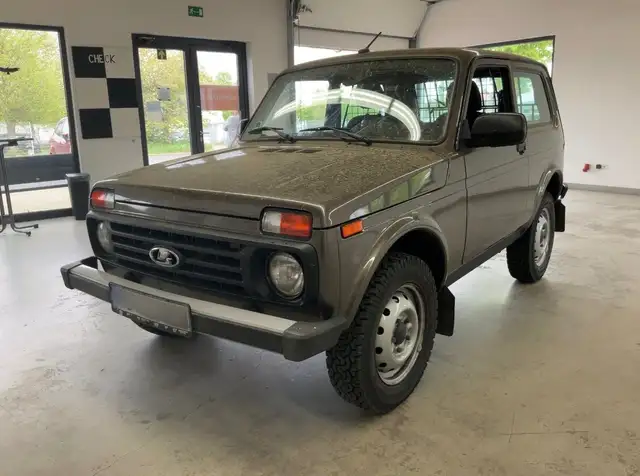 Lada Taiga Niva Taiga Original 4x4 | LKW Zulassung BOX