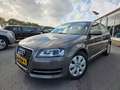 Audi A3 Sportback 1.6 TDI S-LINE NAVI FACELIFT! 2012 Grau - thumbnail 2