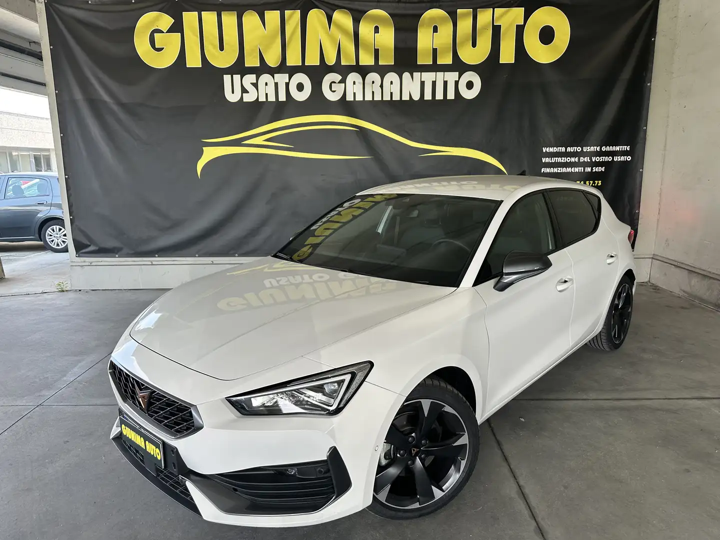 CUPRA Leon Leon 1.5 tsi 150cv Bílá - 1