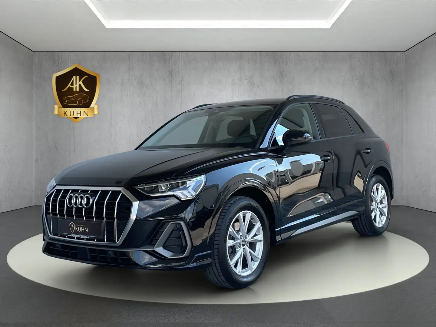 Audi Q3 1.5L   35 TFSI S-LINE* Noir - 1