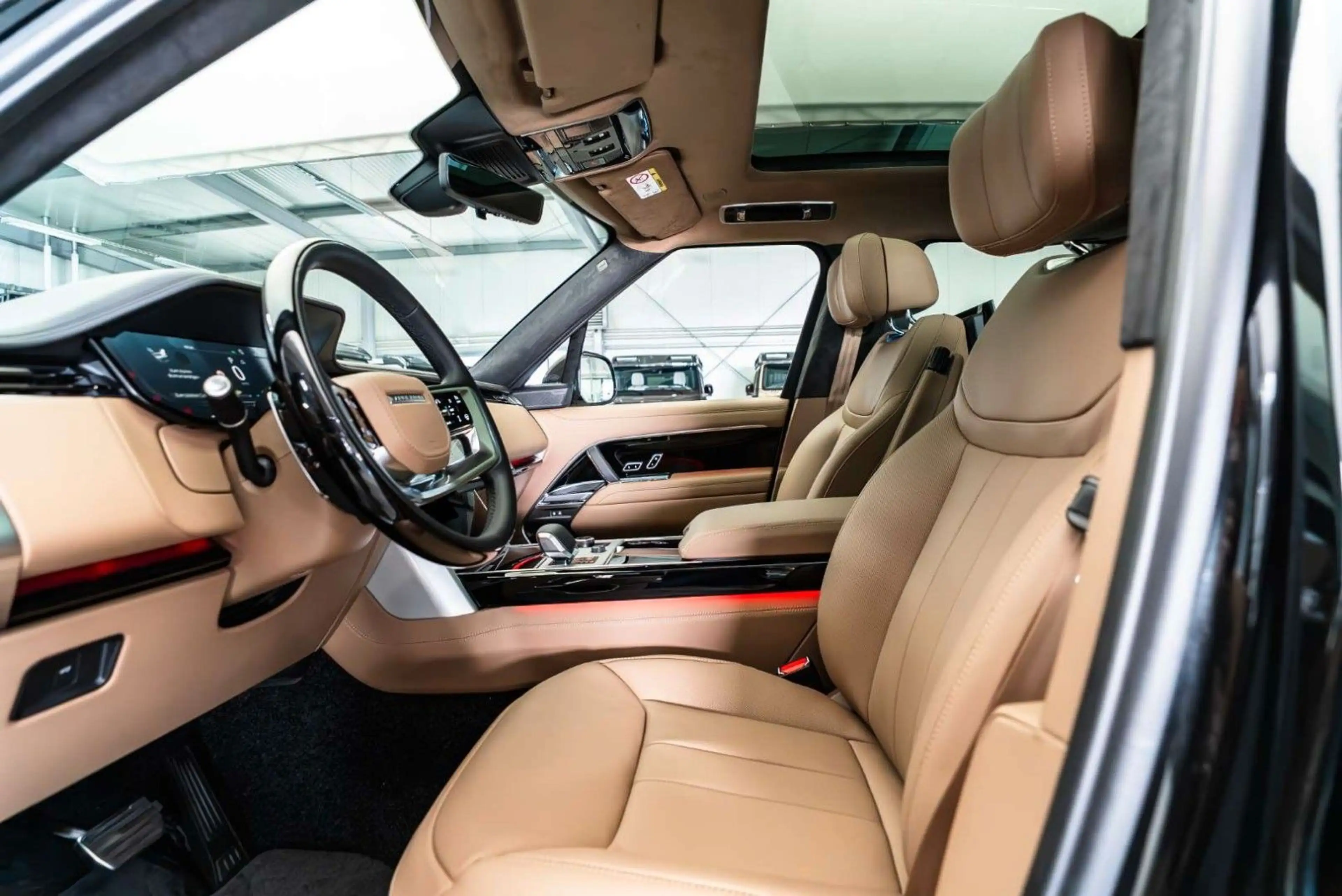 Land Rover Range Rover P380 LWB Autobiography / New MY 2027 — photo 4