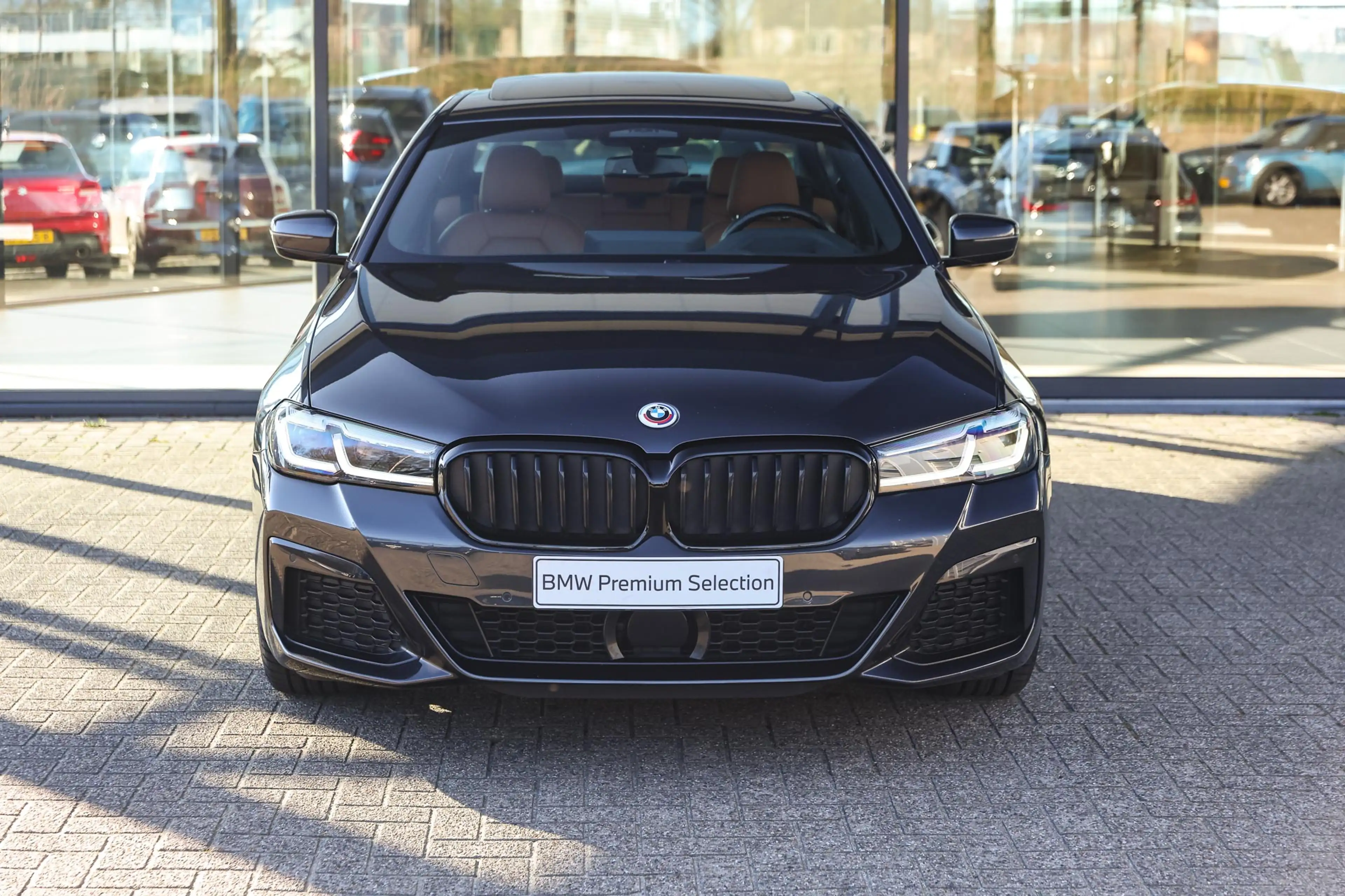 BMW 545 5 Serie 545e xDrive M Sport Automaat / Sportstoele — photo 6