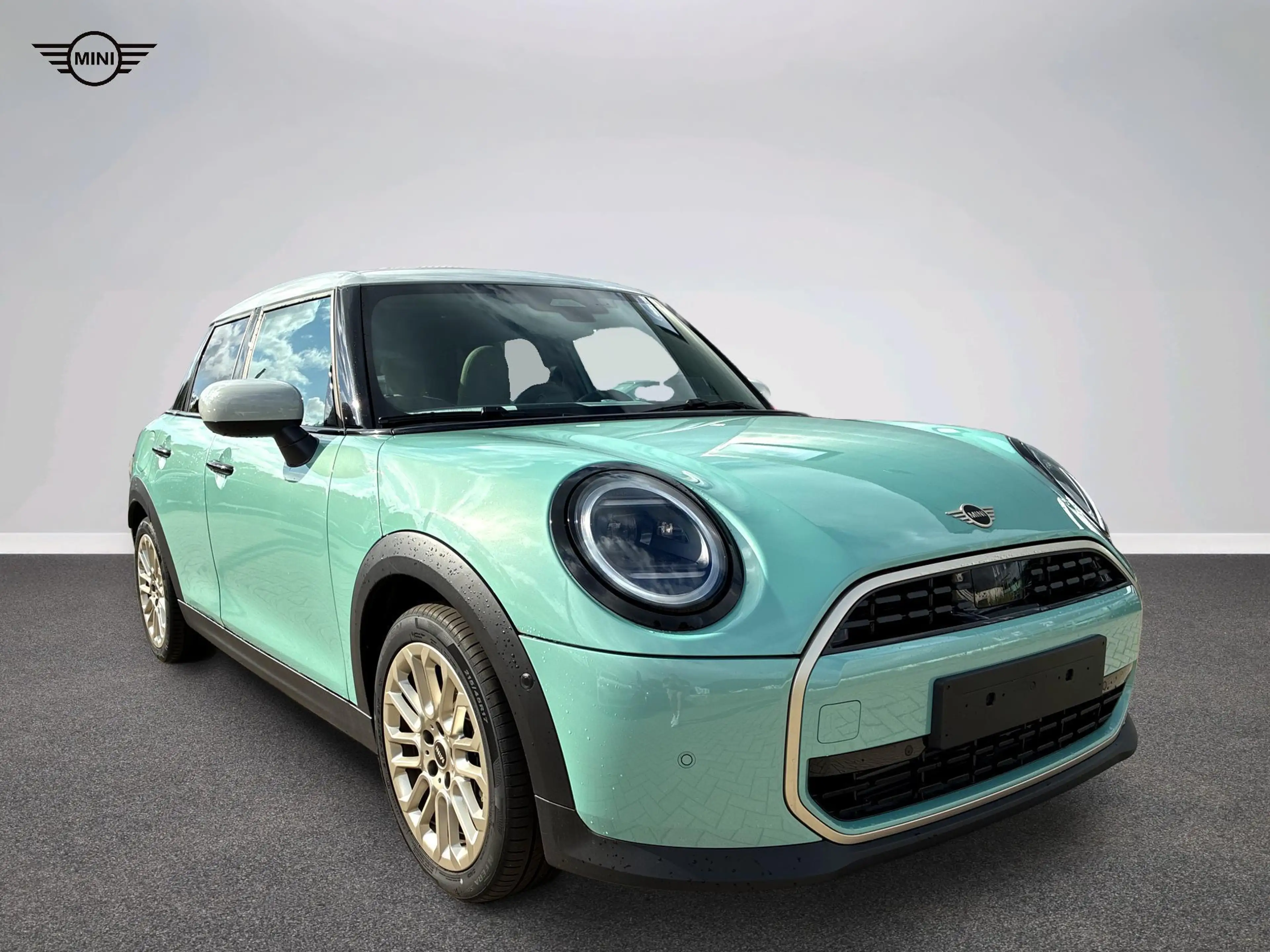 MINI Cooper C Favoured Trim — photo 14