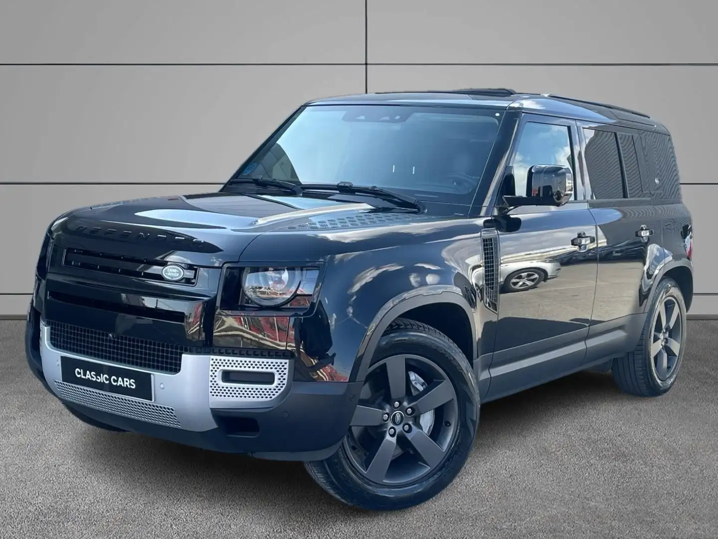 Land Rover Defender 110 2.0 Si4 PHEV SE AWD Aut. 404 Noir - 1