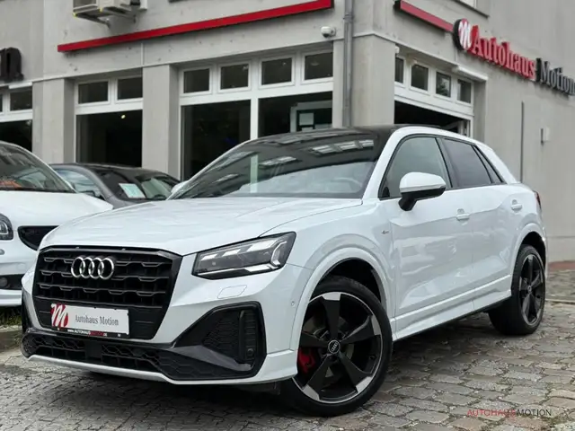 Audi Q2 view 2