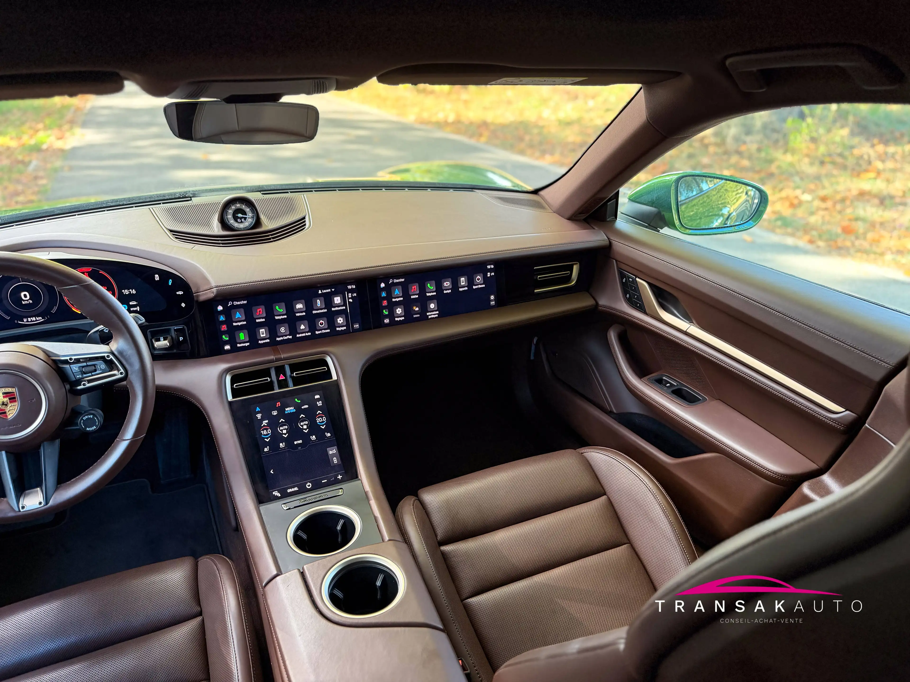 Porsche Taycan Cross Turismo 4S - Porsche Approuved - 93.4 kWh — photo 15
