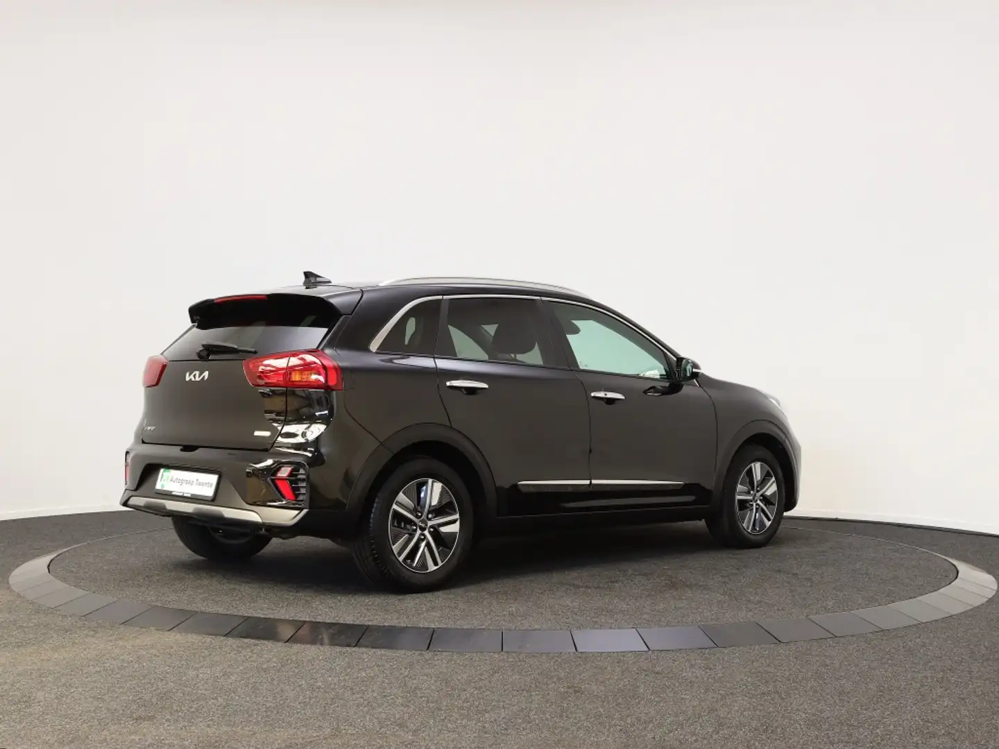 Kia Niro 1.6 GDi H. DynamicL. | Navigatie | Leder | Stoel v Zwart - 2