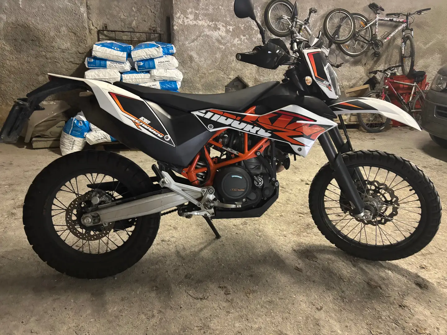 KTM 690 Enduro R Arancione - 1
