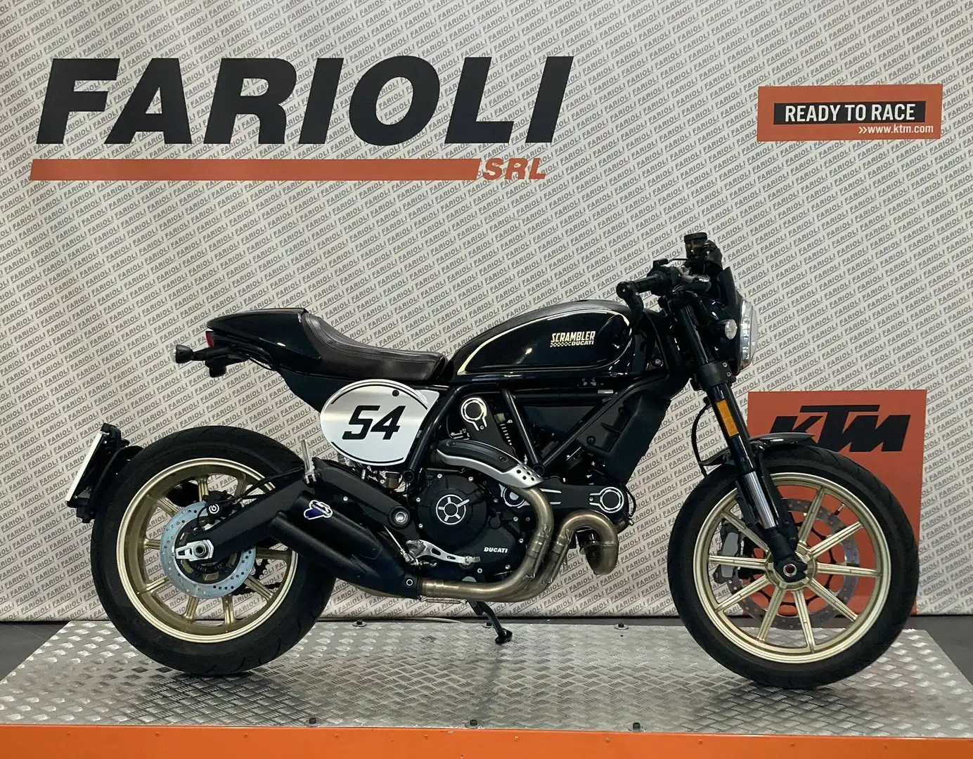 Ducati Scrambler - 1