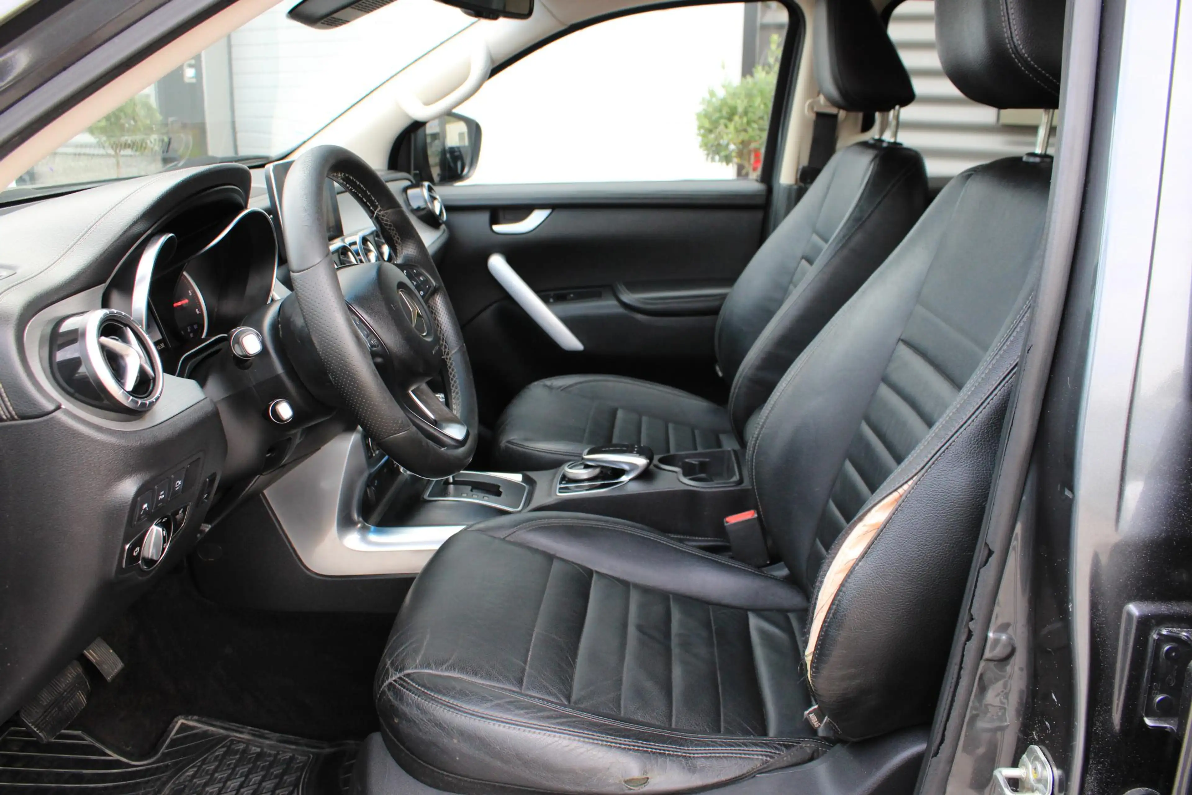 Mercedes-Benz X 250 250d 4M Trekhaak | DAB | 360 Camera | Keyless | Co — photo 3