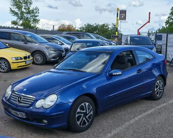 Mercedes-Benz II (CL203) 180 Sport BA