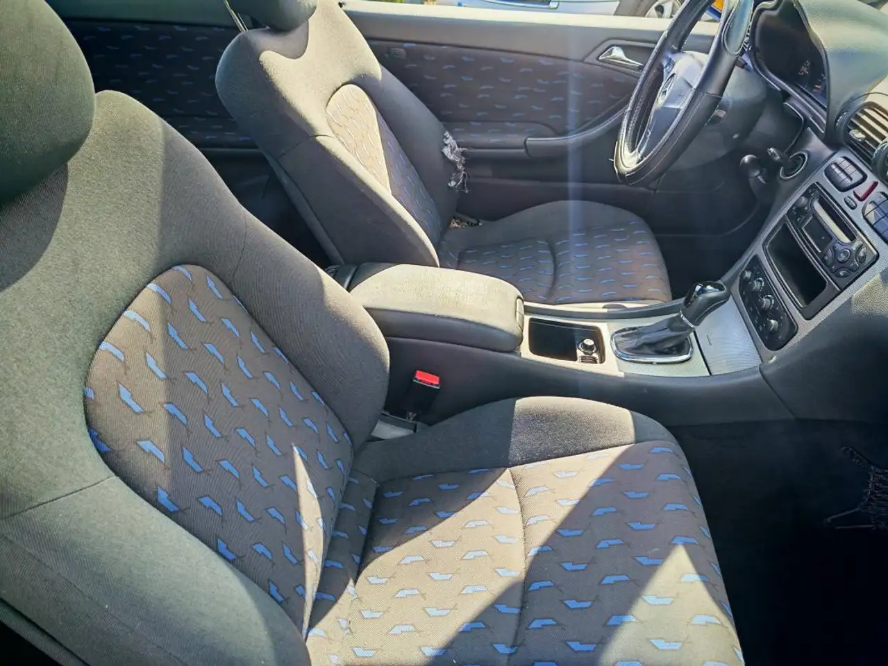 Mercedes-Benz II (CL203) 180 Sport BA, foto 6