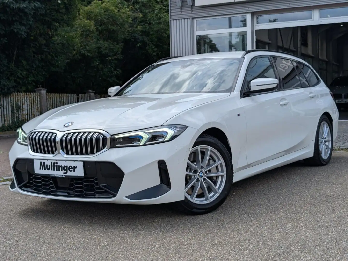 BMW 330 i xDr. T .M Sport FACELIFT HUD ACC SuView.AHK Blanc - 2