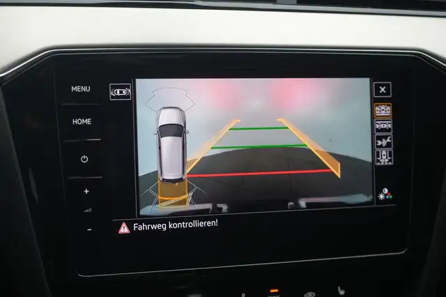 Volkswagen Passat view 15