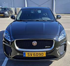 E-Pace D150 R-Dynamic