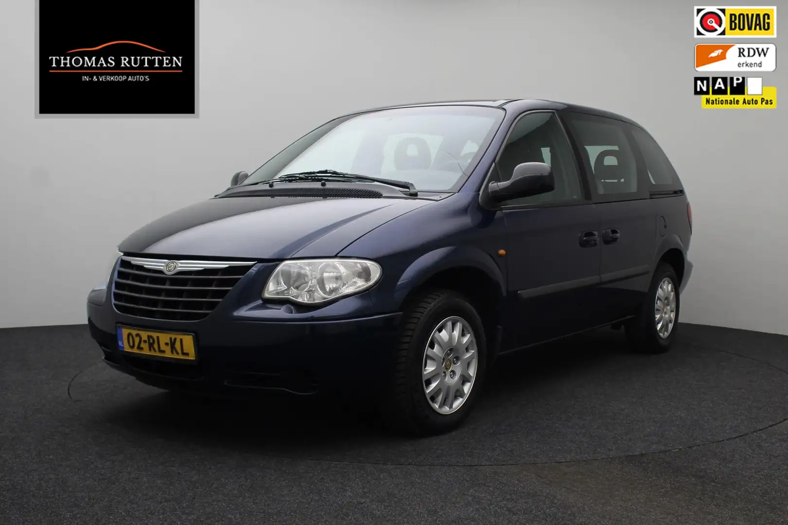 Chrysler Voyager 3.3i V6 SE Luxe 2005 NAP | 7 Persoons | Climate co Blau - 1