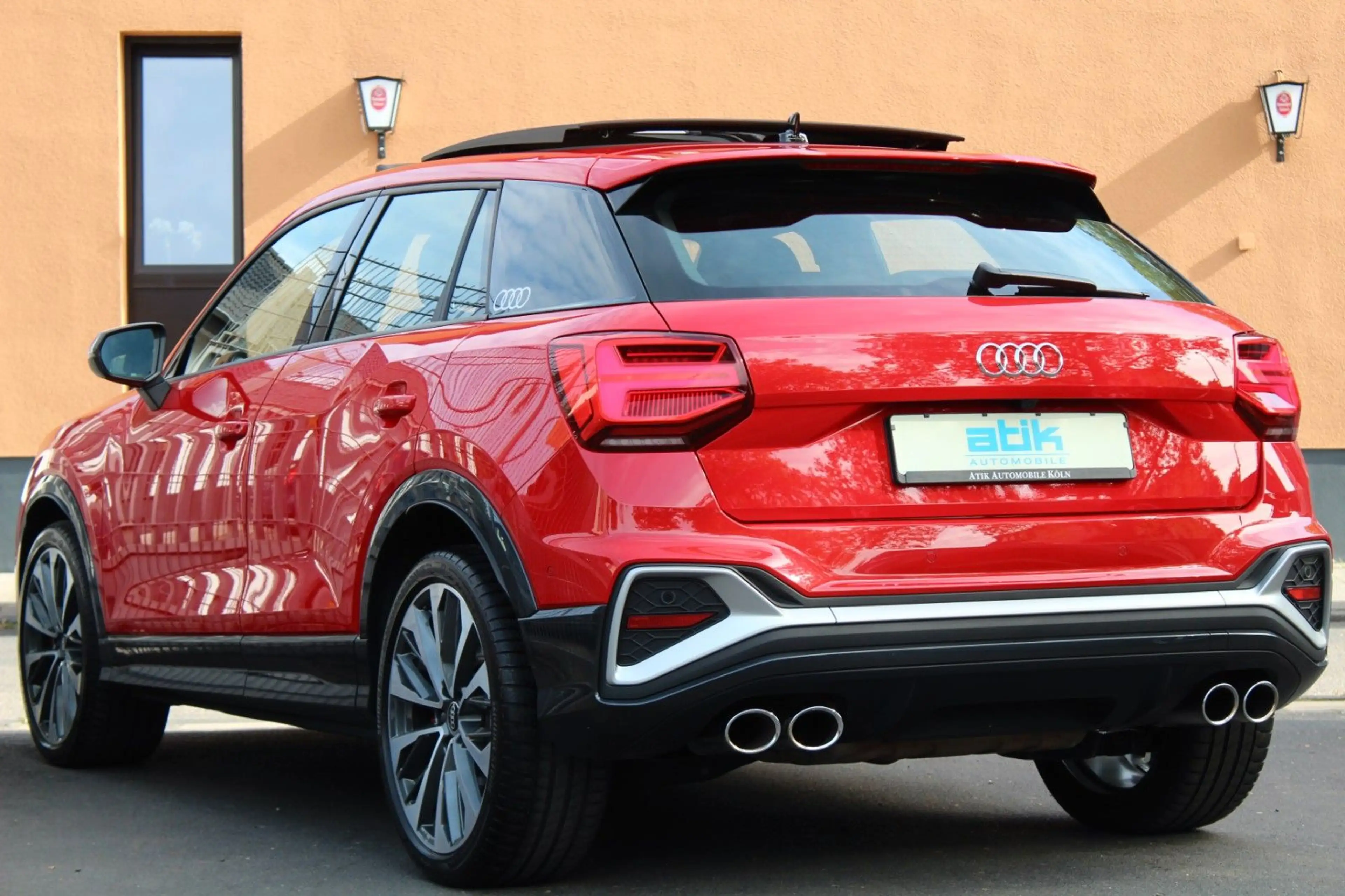 Audi SQ2 qu 1.Hand VoLL! NAPPA RAUTE ACC B&O KAM PANO — photo 2