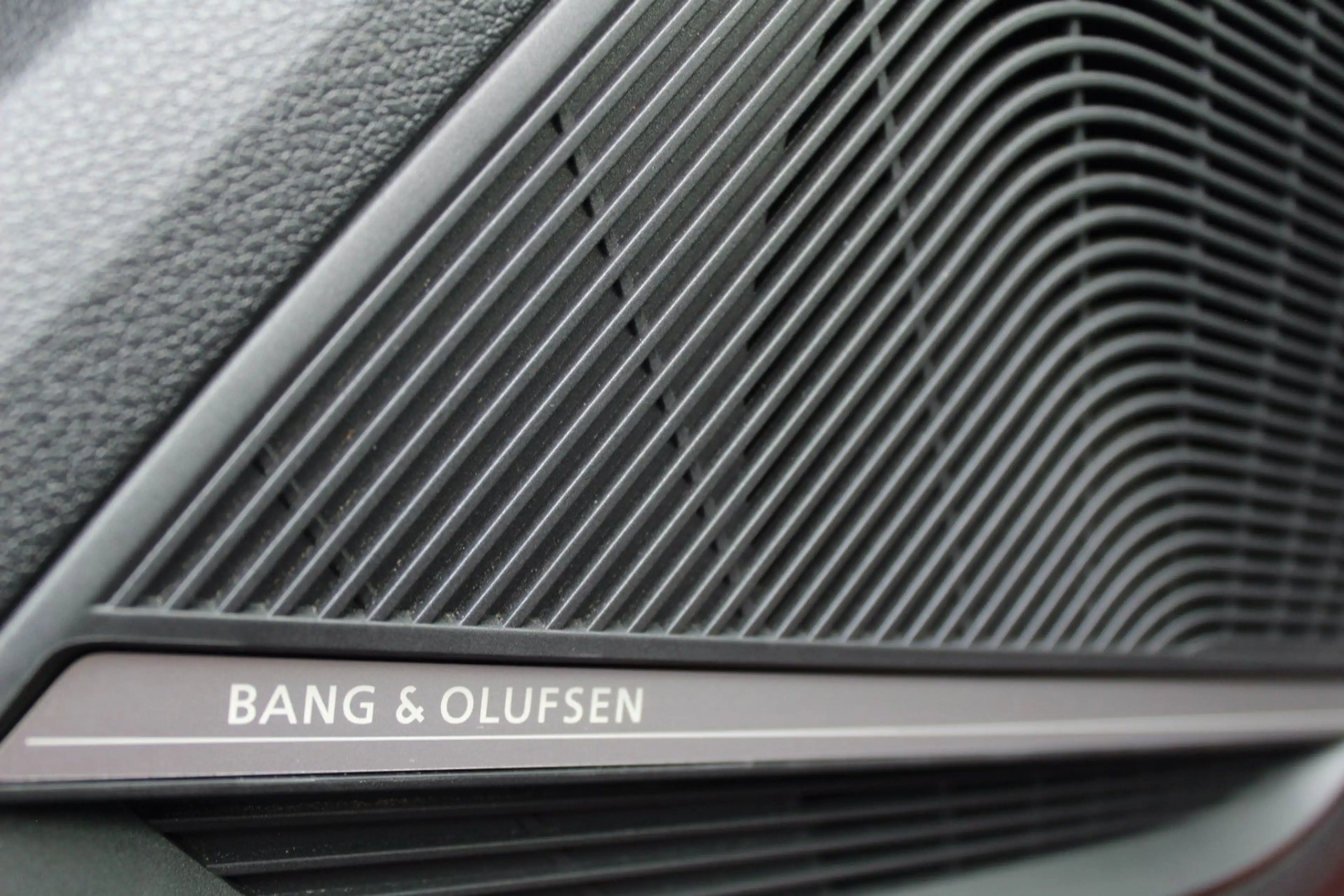 Audi SQ2 qu 1.Hand VoLL! NAPPA RAUTE ACC B&O KAM PANO — photo 11