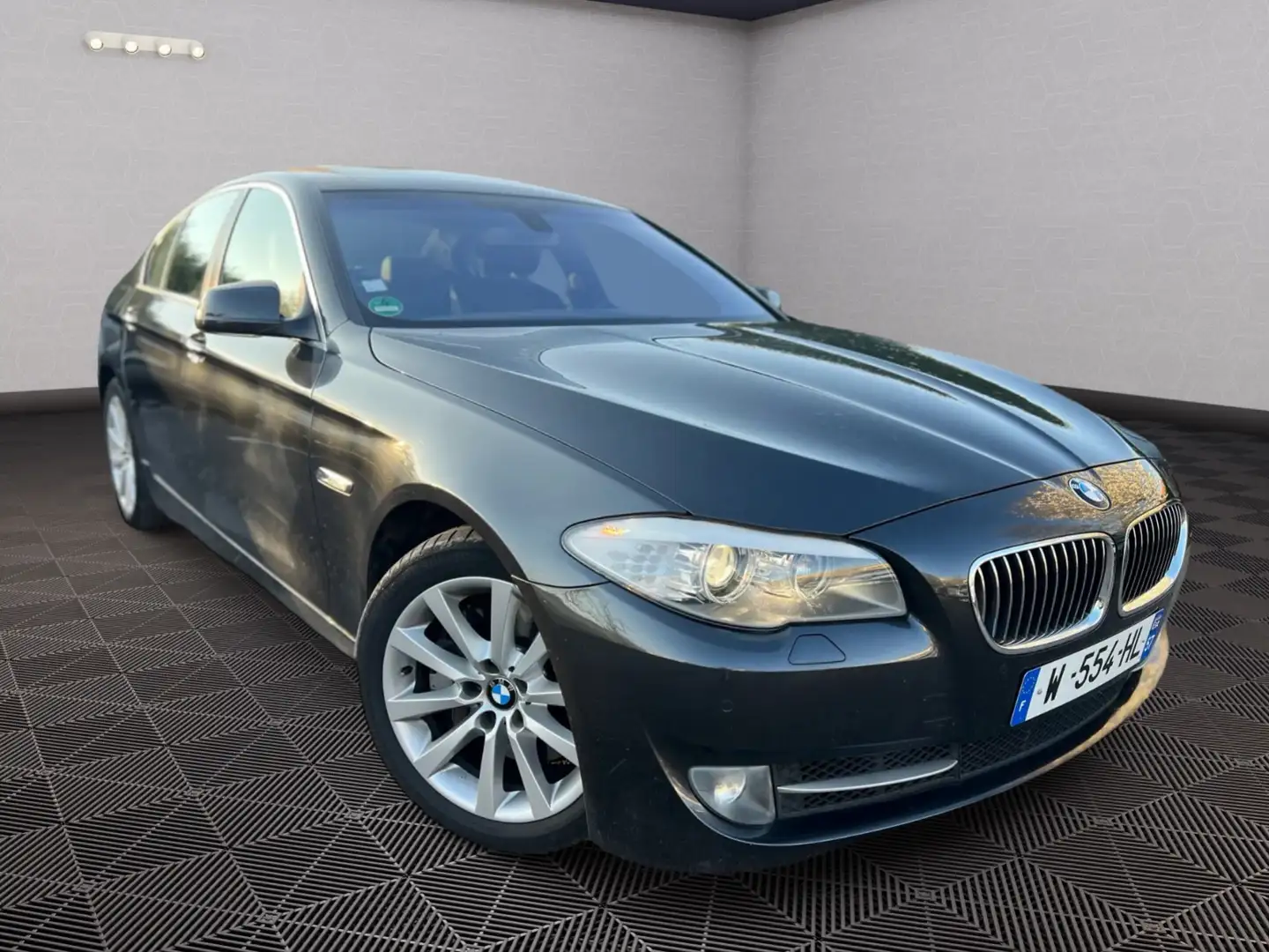 BMW 535 LUXE Noir - 2