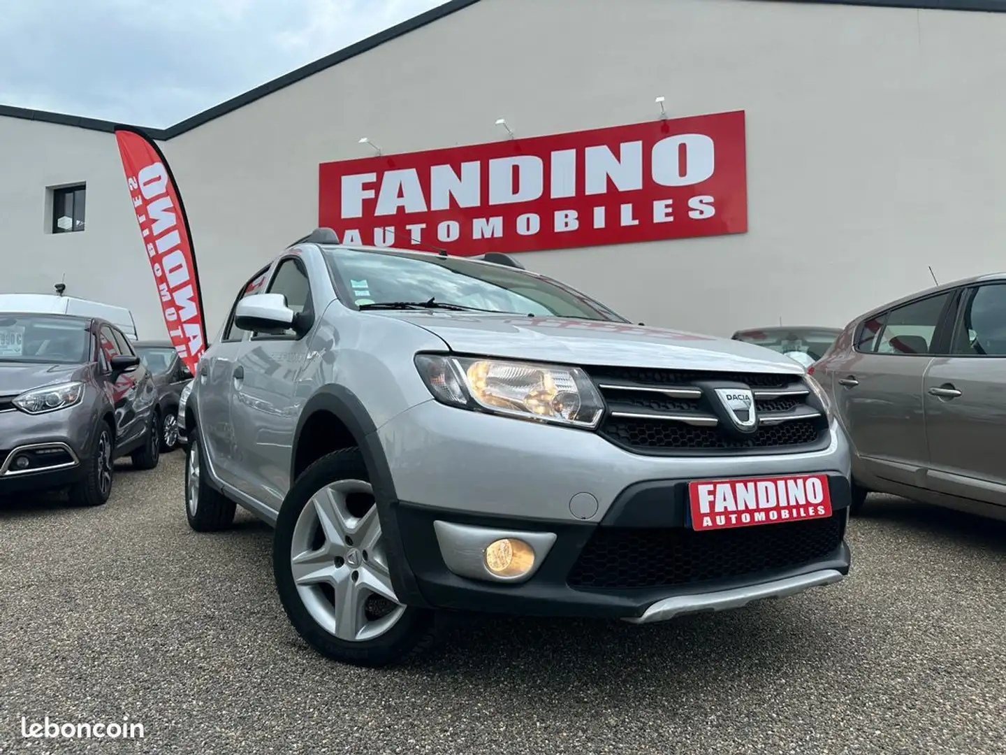 Dacia Sandero II 1.5 Dci 90Ch Stepway Prestige Šedá - 1