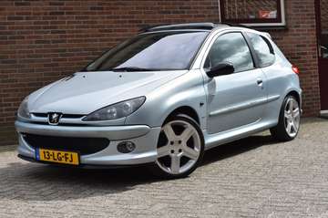2.0-16V GTI '03 Pano Leder Clima