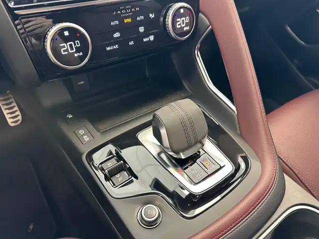 Jaguar E-Pace view 10