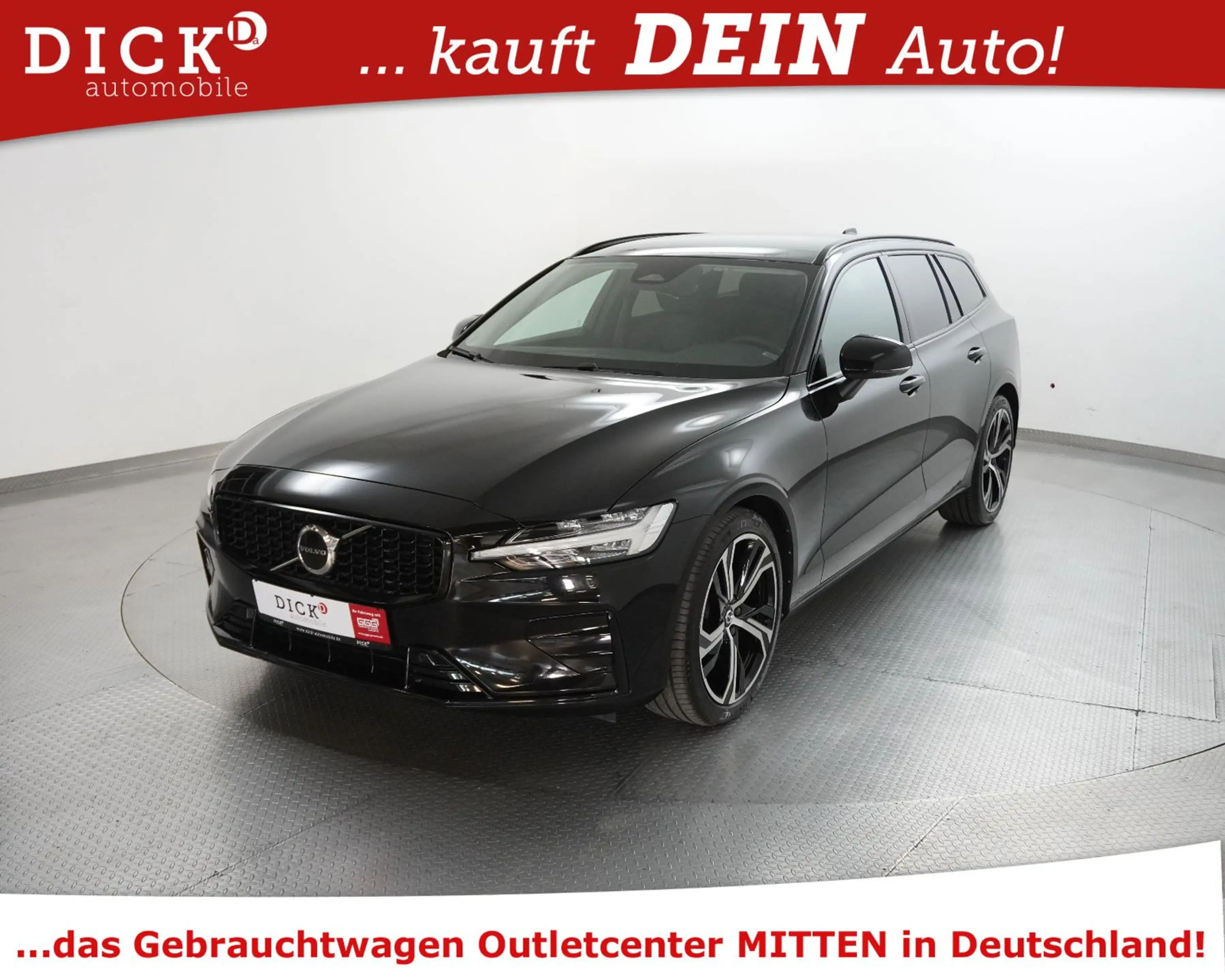 Volvo V60 B4 Plus Dark VOLL LEDER+MEMO+4X SHZ+KAM+19" — photo 4