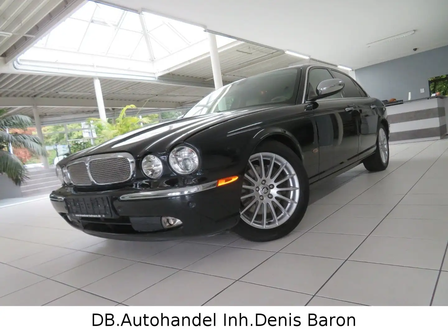 Jaguar XJ 6 D Executive Navi Leder Xenon SHZ PDC Grün - 1