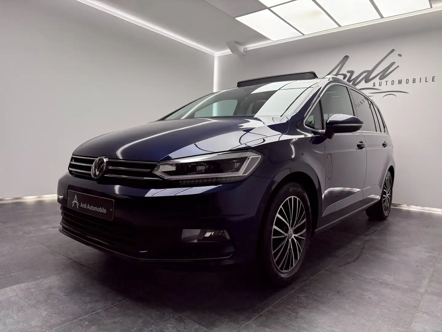 Volkswagen Touran 2.0 TDi *CAMERA*AIRCO*1ER PROPRIETAIRE*GARANTIE* Blauw - 1