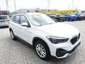 BMW X1 sDrive 18d Aut. *2022er+LED+NAVI* Weiß - thumbnail 3