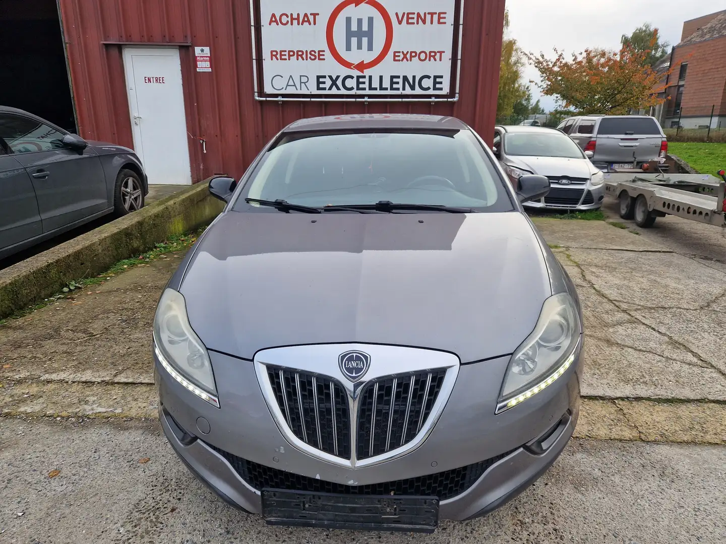 Lancia Delta Delta 1.6 Multijet Platino Grijs - 1