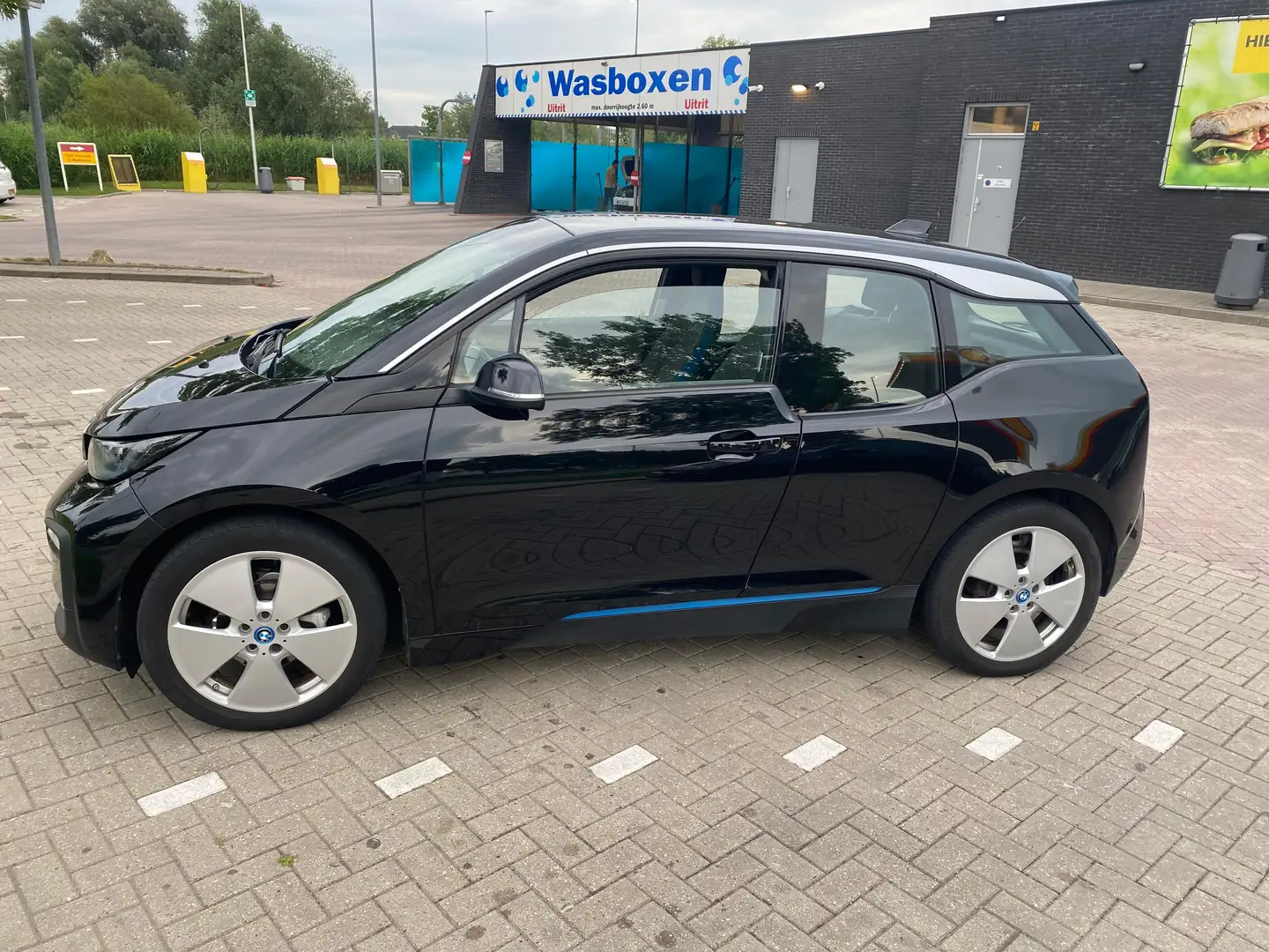 BMW i3 Basis 120Ah 42kWh Zwart - 2