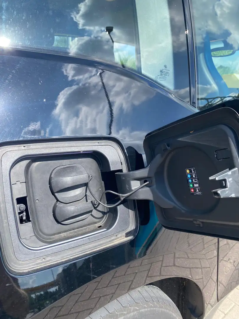 BMW i3 Basis 120Ah 42kWh Zwart - 2