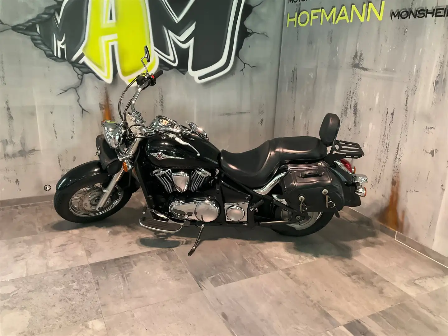 Kawasaki VN 900 - 2
