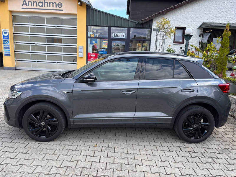 Volkswagen T-Roc R-Line DSG, AHK, RFK, SHZ, ACC, PLA, APP — photo 3