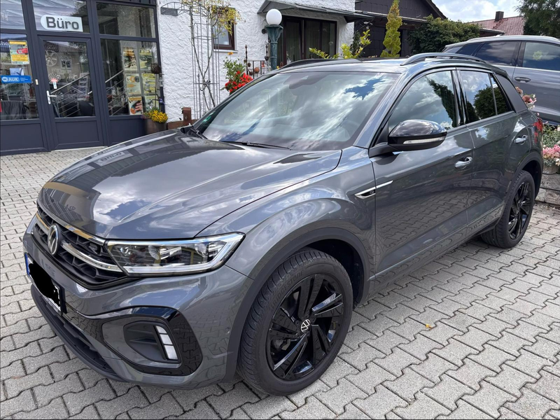 Volkswagen T-Roc R-Line DSG, AHK, RFK, SHZ, ACC, PLA, APP — photo 6