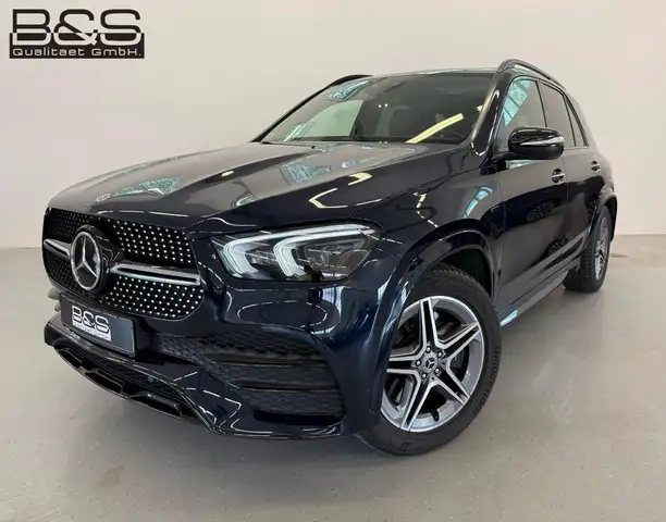 Mercedes-Benz Gle Class view 2