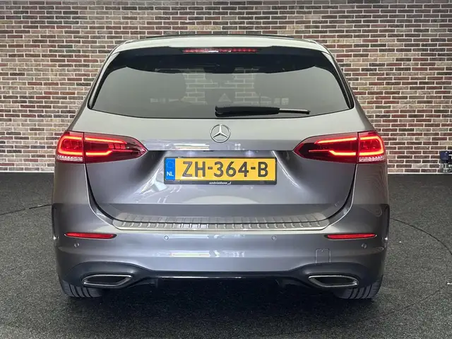 Mercedes-Benz B Class view 6