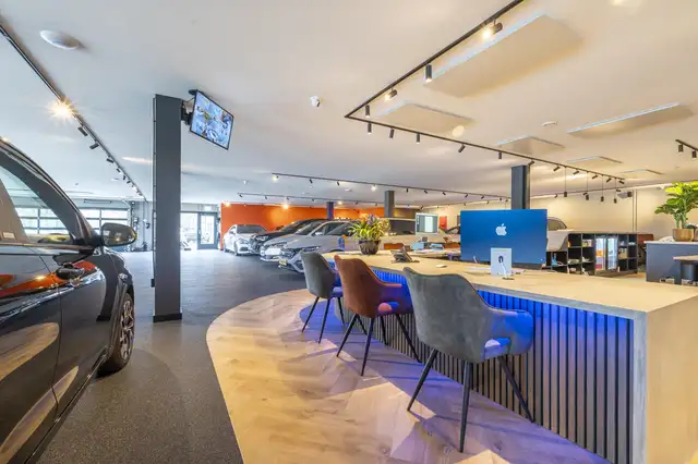 Mercedes-Benz B Class view 9