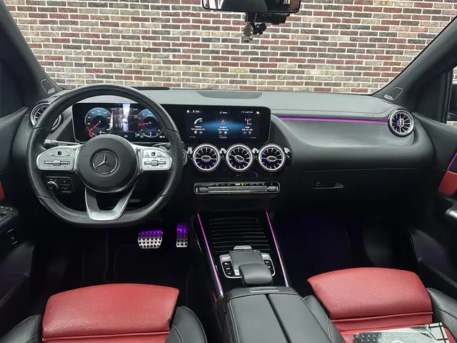 Mercedes-Benz B Class view 10