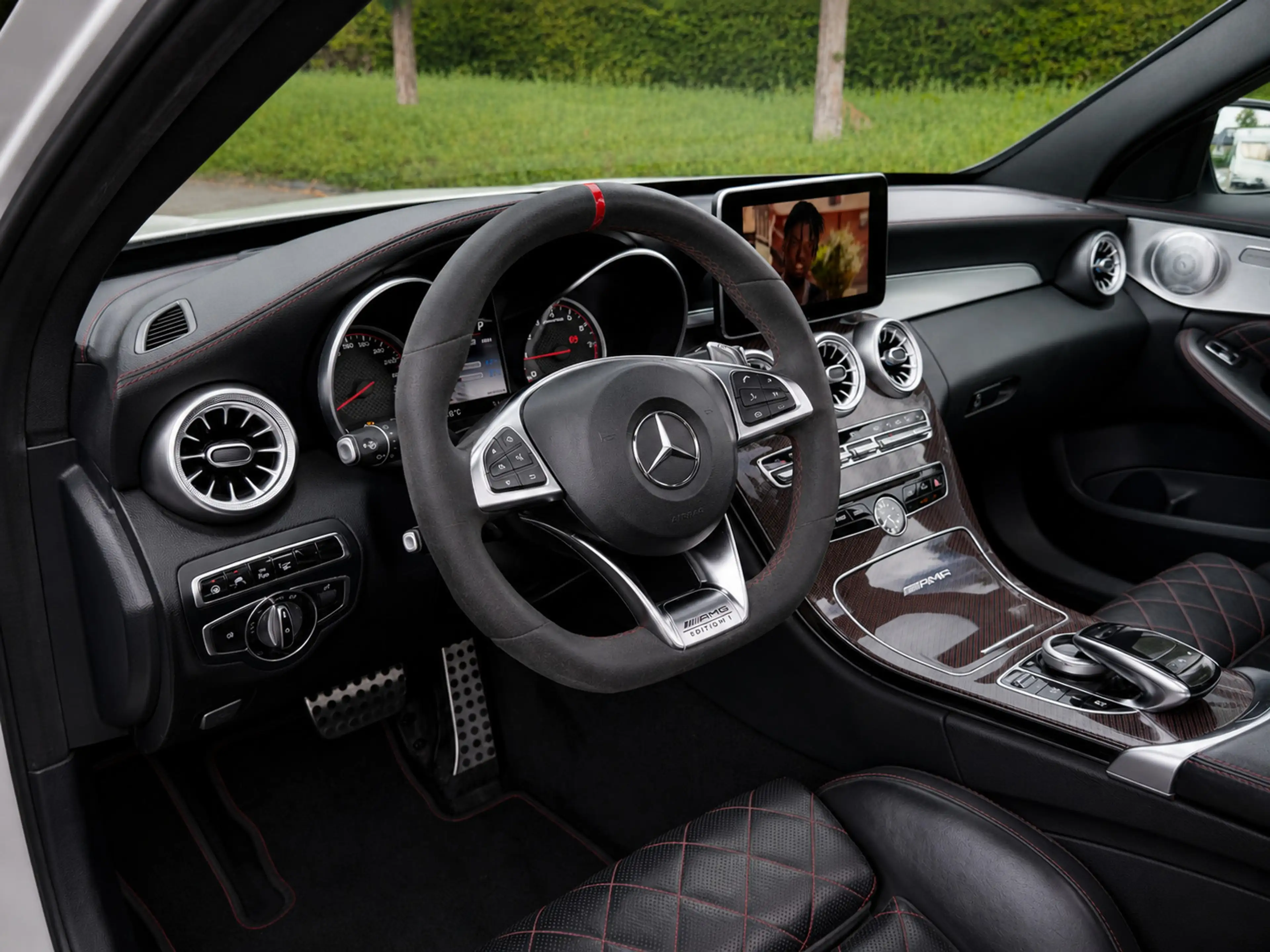 Mercedes-Benz C 63 AMG S Edition 1|PANO|MEMORY|KUIPST|CARBON|BURMESTER|C6 — photo 2