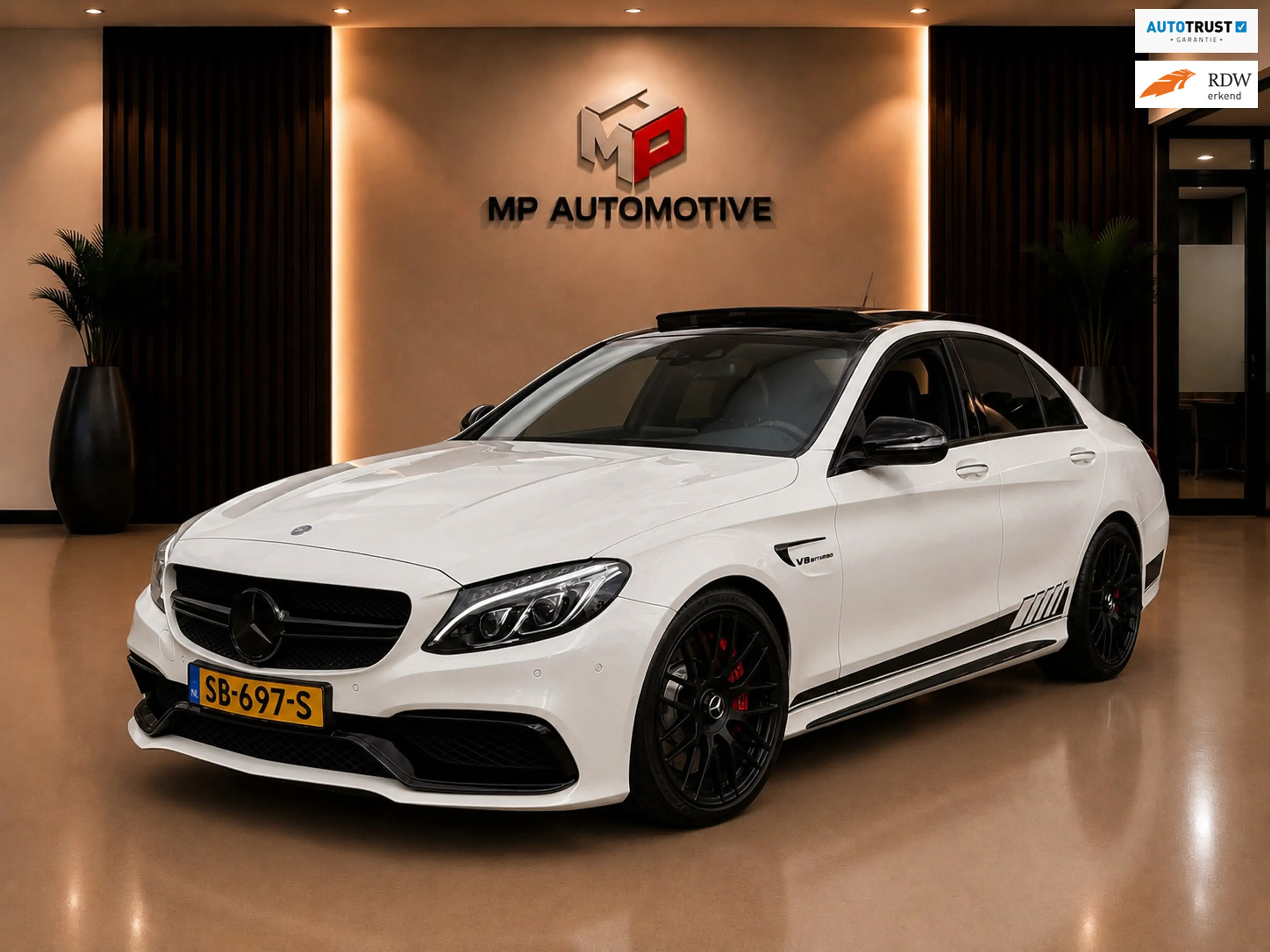 Mercedes-Benz C 63 AMG S Edition 1|PANO|MEMORY|KUIPST|CARBON|BURMESTER|C6