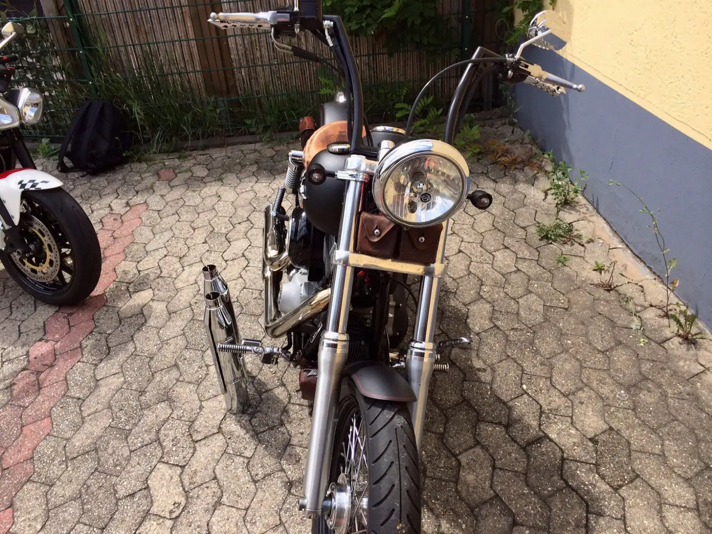 Harley-Davidson Street Bob Negru - 2