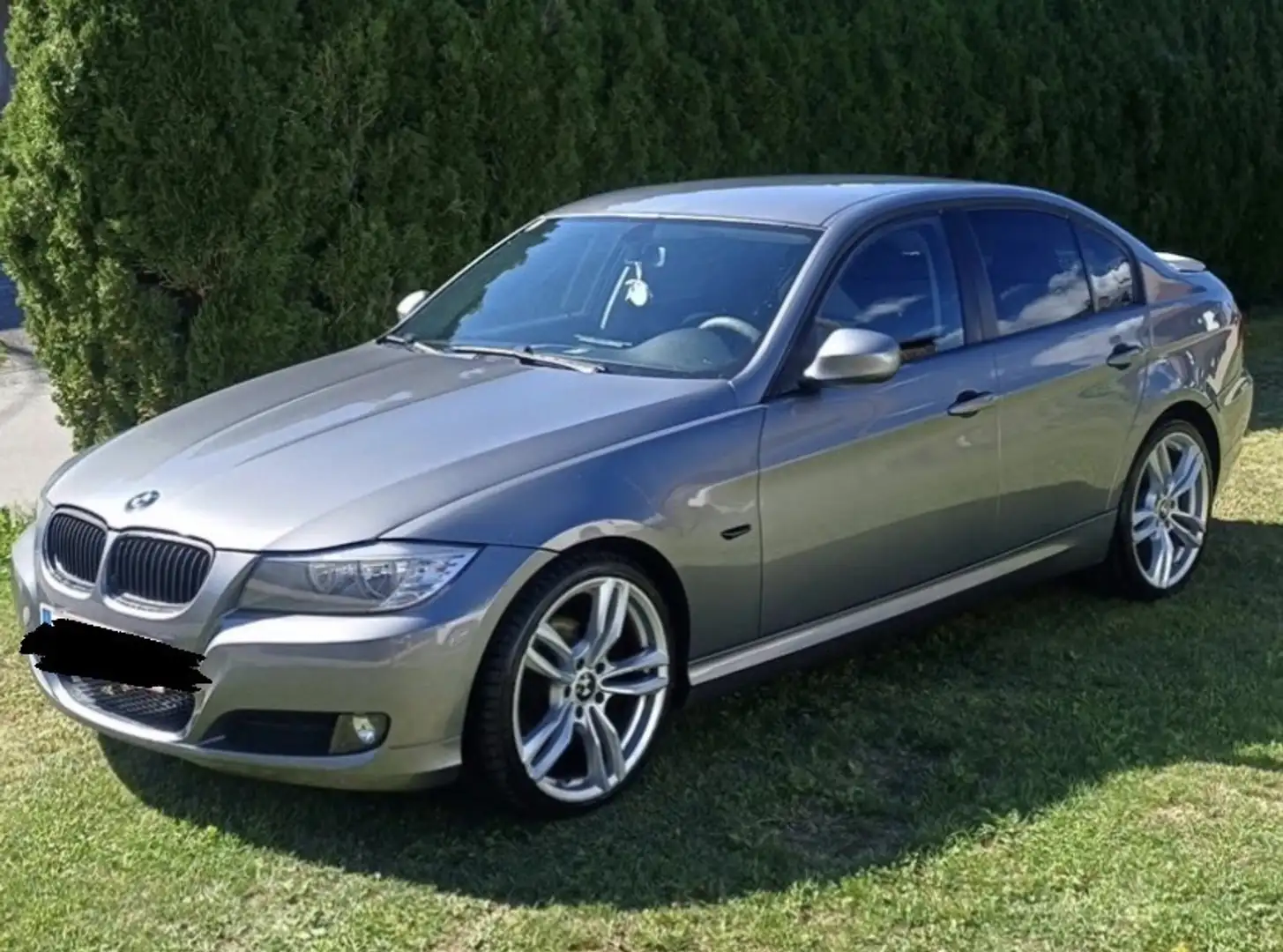BMW 318 BMW 318 d E90 N47 - 1